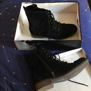 Dolce Vita Black Suede Side-zip Boots 9.5
